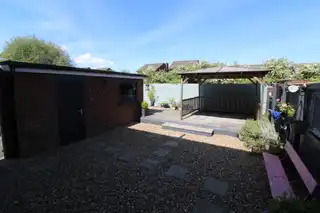 32 Lisbane DriveImage 16