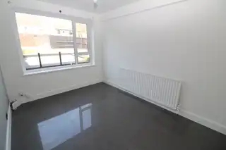 96 Princes CrescentImage 4