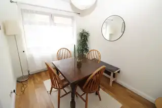4 Brookvale DriveImage 4