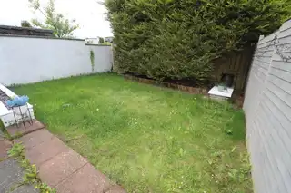 35B Kings AvenueImage 13