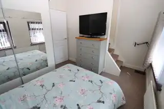 72 Ladbrook DriveImage 8