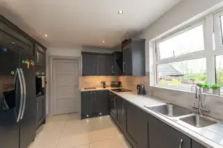 2 Clarke Lodge MewsImage 9