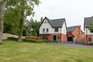 Image 1 for 10 Oakfield Park Drive
