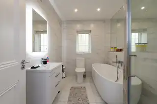 10 Oakfield Park DriveImage 16