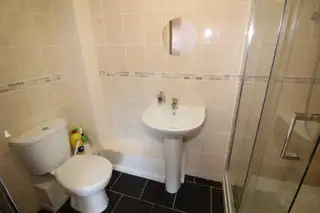 Apt 6 699 Antrim RoadImage 12