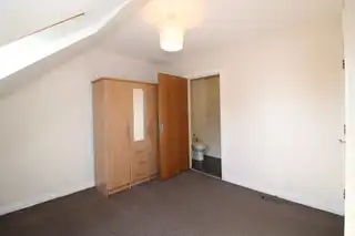 Apt 6 699 Antrim RoadImage 11