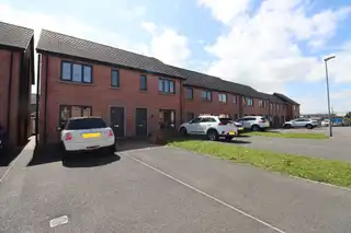 Image 1 for 19 Glenwell Mews