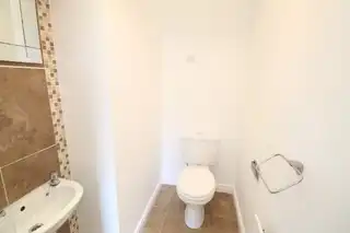 25 Alderley PlaceImage 8