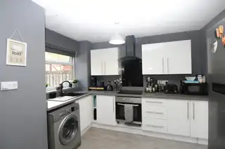 33 O'neill RoadImage 4