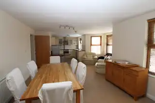 4 Dillons GrangeImage 6