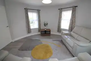 9 Sixmile ManorImage 8