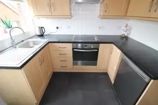 35 St. Annes CrescentImage 6