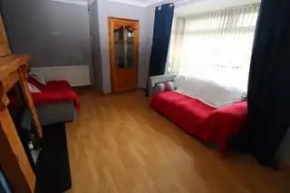 21 Glenkeen DriveImage 4