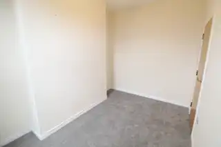 Flat 2 30, Kansas AvenueImage 13
