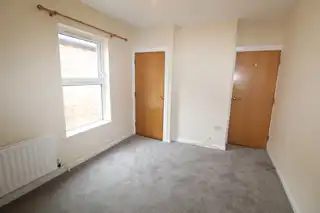 Flat 2 30, Kansas AvenueImage 11