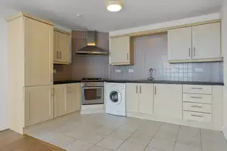 Apt 5 NorthviewImage 6