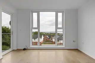 Apt 5 NorthviewImage 7