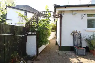262 Merville Garden VillageImage 31
