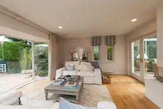 12B Lenamore AvenueImage 5