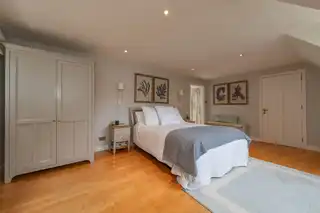 12B Lenamore AvenueImage 21