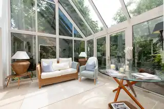 12B Lenamore AvenueImage 13