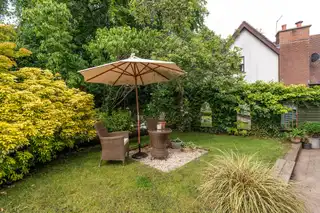 12B Lenamore AvenueImage 37