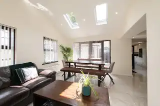 4 Elmwood GroveImage 12