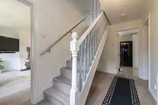 4 Elmwood GroveImage 3
