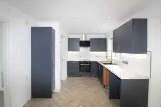 34 Mill GreenImage 8