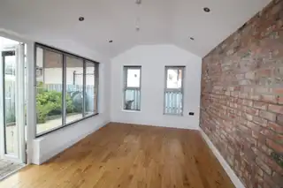 34 Mill GreenImage 12