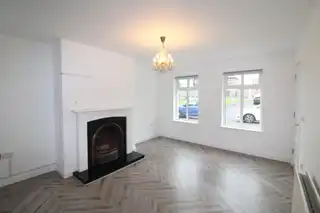 34 Mill GreenImage 5