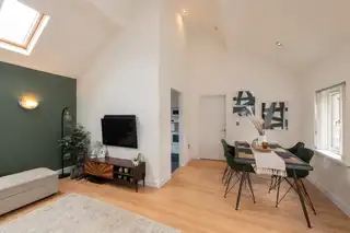 5 OakwoodImage 46