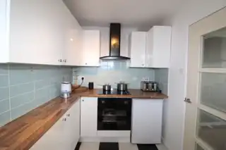 7D Beechwood HouseImage 7