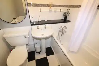 7D Beechwood HouseImage 13