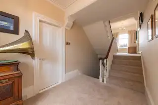 14 Lenamore AvenueImage 16