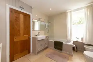 14 Lenamore AvenueImage 23