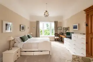 14 Lenamore AvenueImage 18