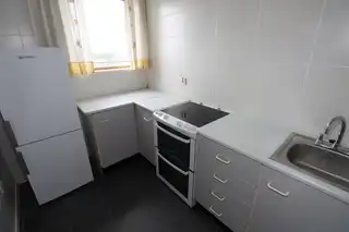 14D Beechwood HouseImage 7