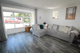 33 Fernridge DriveImage 5