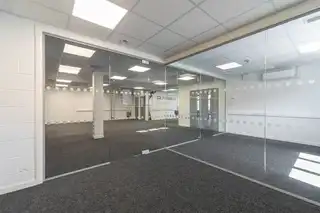 6 Ravenhill Business ParkImage 6