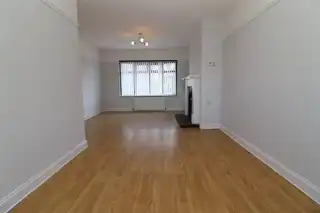 21 Ashvale HeightsImage 3