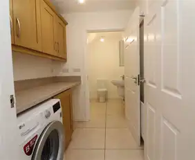 36 Belsize MeadowsImage 6