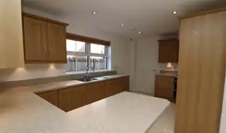 36 Belsize MeadowsImage 4