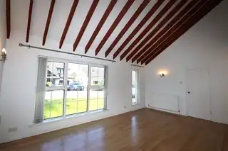 1 HedinghamImage 4