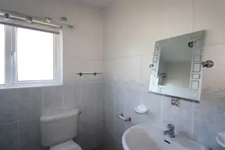 1 HedinghamImage 16