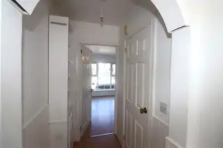 1 HedinghamImage 9
