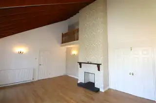 1 HedinghamImage 5