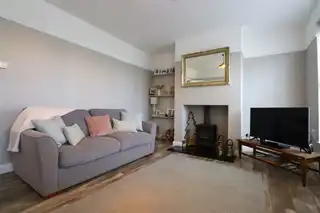 28 Linen FieldsImage 3