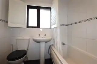34 Jubilee AvenueImage 15
