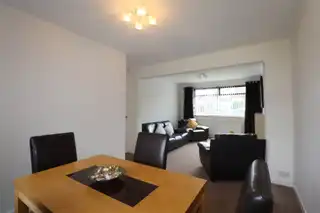 38 Kensington ParkImage 5